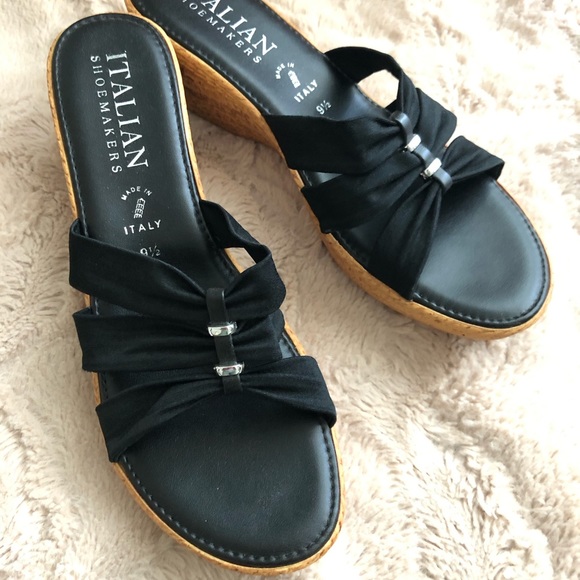 Italian Shoemakers Shoes - Italian Shoemakers black wedge sandals